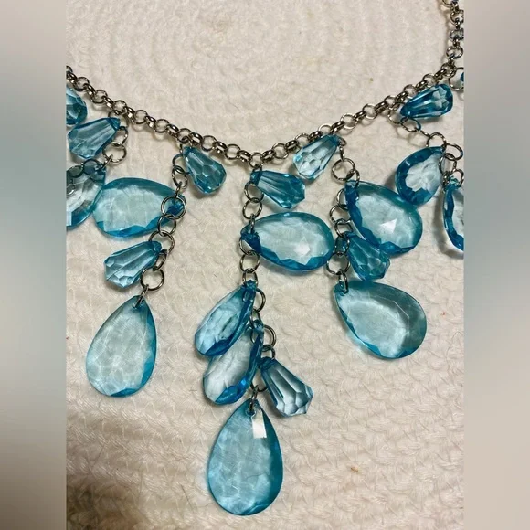 Paparazzi Blue and Silver Necklace. - Picture 2 of 3